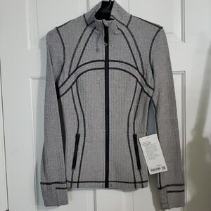 NWT Lululemon Define Jacket Herringbone Grey/ Black Sz 2